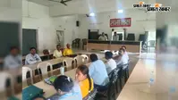 अकबरपुर में शिक्षा विभाग की समीक्षा बैठक, अपार आईडी और आधार कार्ड बनाने में तेजी लाने के निर्देश