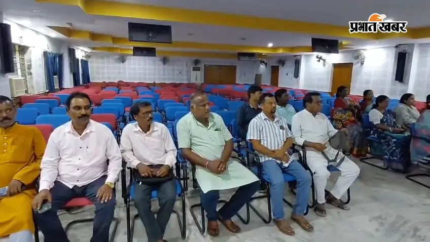 पुरुलिया जिला परिषद में बदला सत्ता का समीकरण, वोटिंग के बाद उपसभापति सुजय बनर्जी हटाये गये