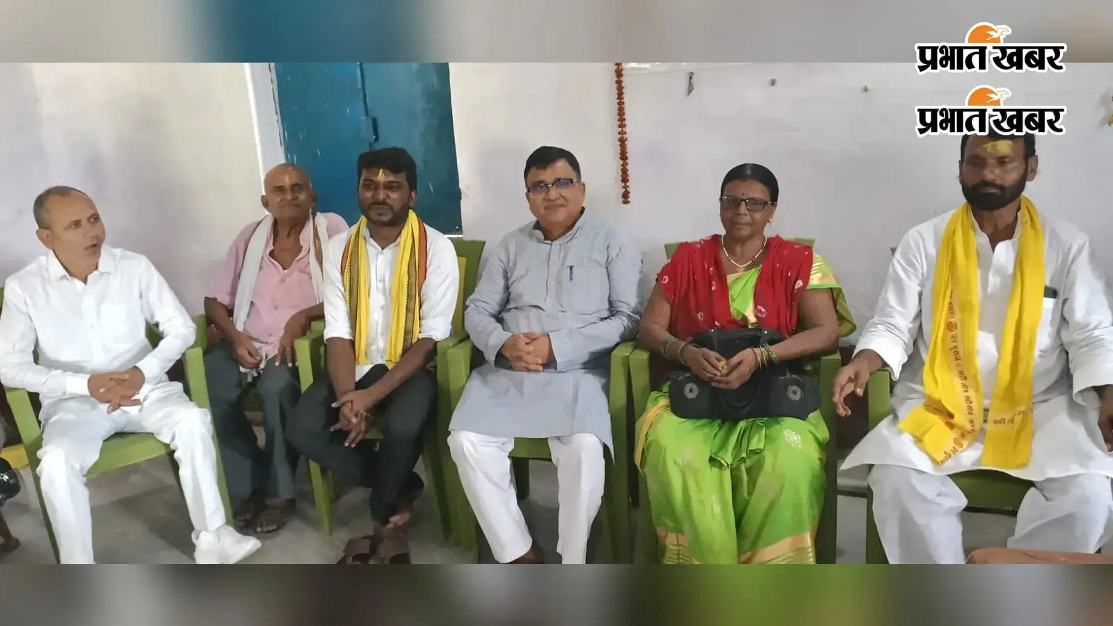 बांकीपुर में जन सुराज की जीत पर पकरीबरावां में मनाया गया विजय उत्सव