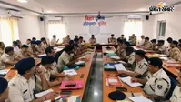 अपराध नियंत्रण को लेकर एसपी ने की समीक्षा बैठक, थानाध्यक्षों को त्वरित कार्रवाई के दिए निर्देश