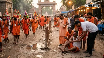 श्रावणी मेले में बार-बार करंट लगने से भड़कीं डीएम अलंकृता पांडेय, बिजली विभाग के कार्यपालक अभियंता को 24 घंटे का अल्टीमेटम