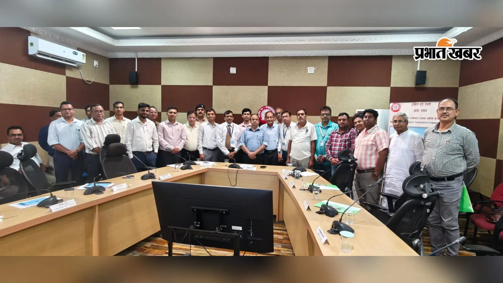 चांडिल स्टेशन पर कई ट्रेनों के ठहराव की उठी मांग, पढ़ें यह अपडेट