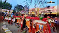 54 फीट लंबा भव्य कांवर बना श्रावणी मेले का आकर्षण, नौ किलो चांदी के मुकुट और शिव-पार्वती की झांकी ने मोहा मन