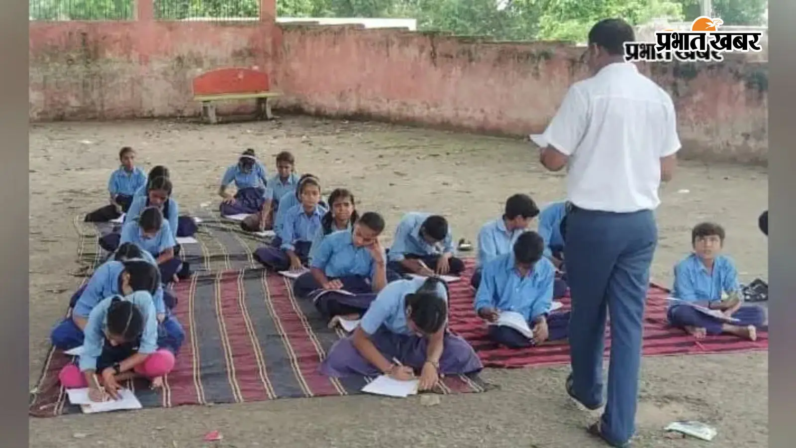शहीद जगतपति कुमार की स्मृति में प्रतियोगिता परीक्षा आयोजित, 30 छात्र-छात्राओं ने लिया भाग