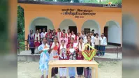 राष्ट्रीय हथकरघा दिवस पर छात्राओं ने लगाई हस्तनिर्मित उत्पादों की प्रदर्शनी