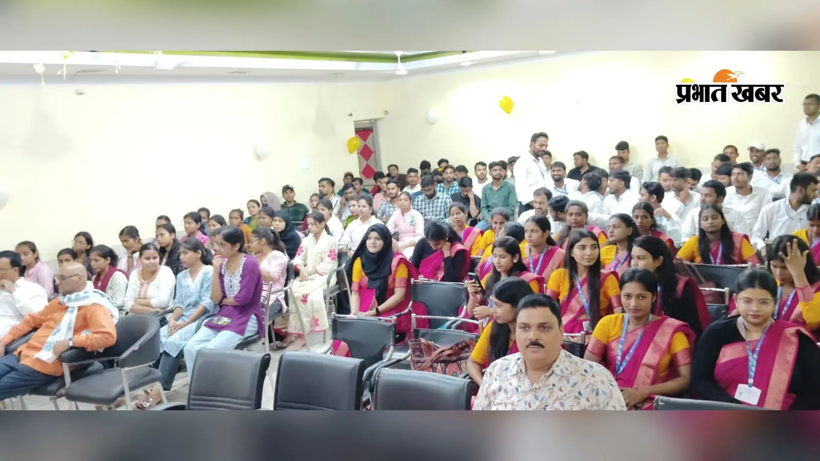 अनुग्रह मेमोरियल कॉलेज के बीएड विभाग में इंडक्शन मीट, नवप्रवेशी छात्र-छात्राओं का हुआ भव्य स्वागत