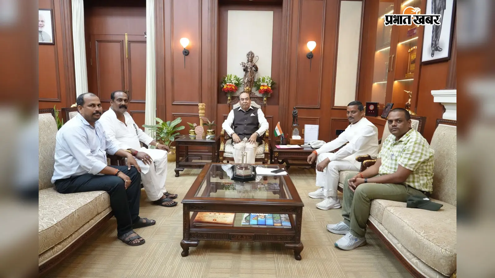 अतिथि शिक्षकों के सेवा समायोजन का मुद्दा राज्यपाल के समक्ष, विधायक ईश्वर मंडल ने की मांग