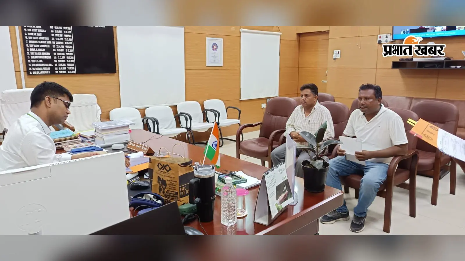 सीवान में लोक शिकायत के छह मामलों की सुनवाई, तीन का हुआ निष्पादन; तीन में अगली तिथि तय