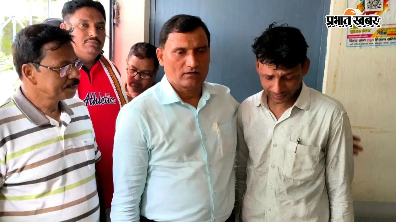नवादा में सड़क हादसे में छात्रा की मौत पर पीड़ित परिवार से मिले डॉ. अनुज सिंह