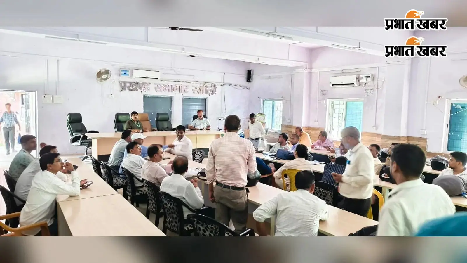जनगणना 2027 की तैयारियों की समीक्षा, डीसीएचबी डेटा संग्रहण में तेजी लाने के निर्देश