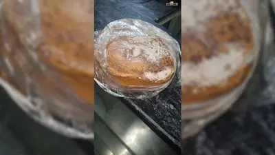 बासुकिनाथ में 205 किलो फंगस लगा पेड़ा नष्ट, दुकानदारों पर जुर्माना
