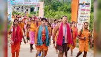 गंगाजल की बूंदों से पवित्र हो रही 105 किमी कांवरिया पथ की डगर, आस्था के रंग में रंगा बाबाधाम मार्ग