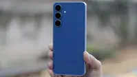 Amazon Freedom Sale में ₹50 हजार से कम में मिल रहे ये फोन्स, लिस्ट में OnePlus और Samsung भी शामिल