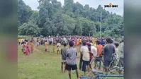 नक्सली ऑपरेशन कर रही पुलिस फोर्स को ग्रामीणों ने घेरा, दो घंटे बाद छोड़ा