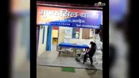 प्राथमिक स्वास्थ्य केंद्र में चोरी, स्ट्रांग रूम की खिड़की तोड़ कई उपकरण ले उड़े चोर