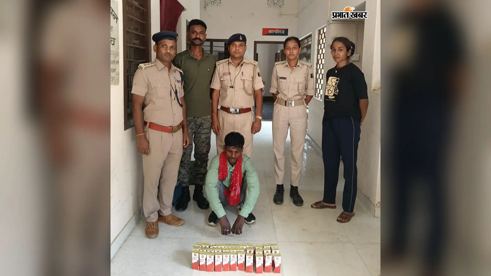 मद्य निषेध पुलिस की बड़ी कार्रवाई, 6 लीटर विदेशी शराब के साथ तस्कर गिरफ्तार