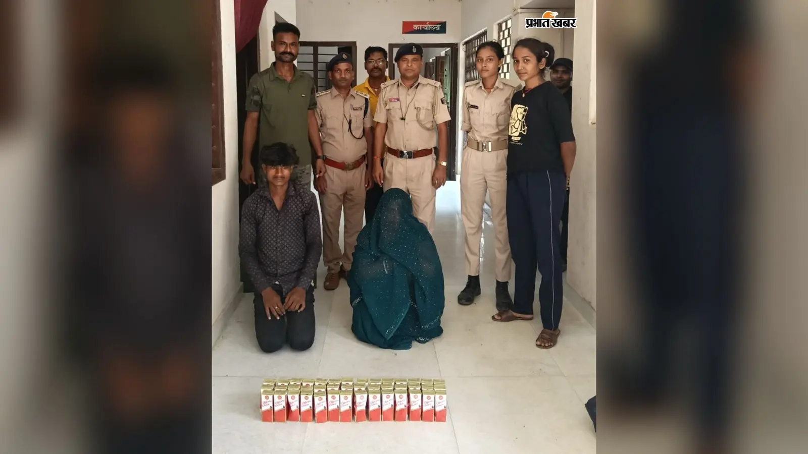 मद्य निषेध पुलिस की बड़ी कार्रवाई, महिला समेत दो शराब तस्कर गिरफ्तार; 42 बोतल विदेशी शराब बरामद