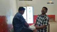 खेत पटवन के दौरान मशीन में हाथ जाने से युवक हुआ जख्मी