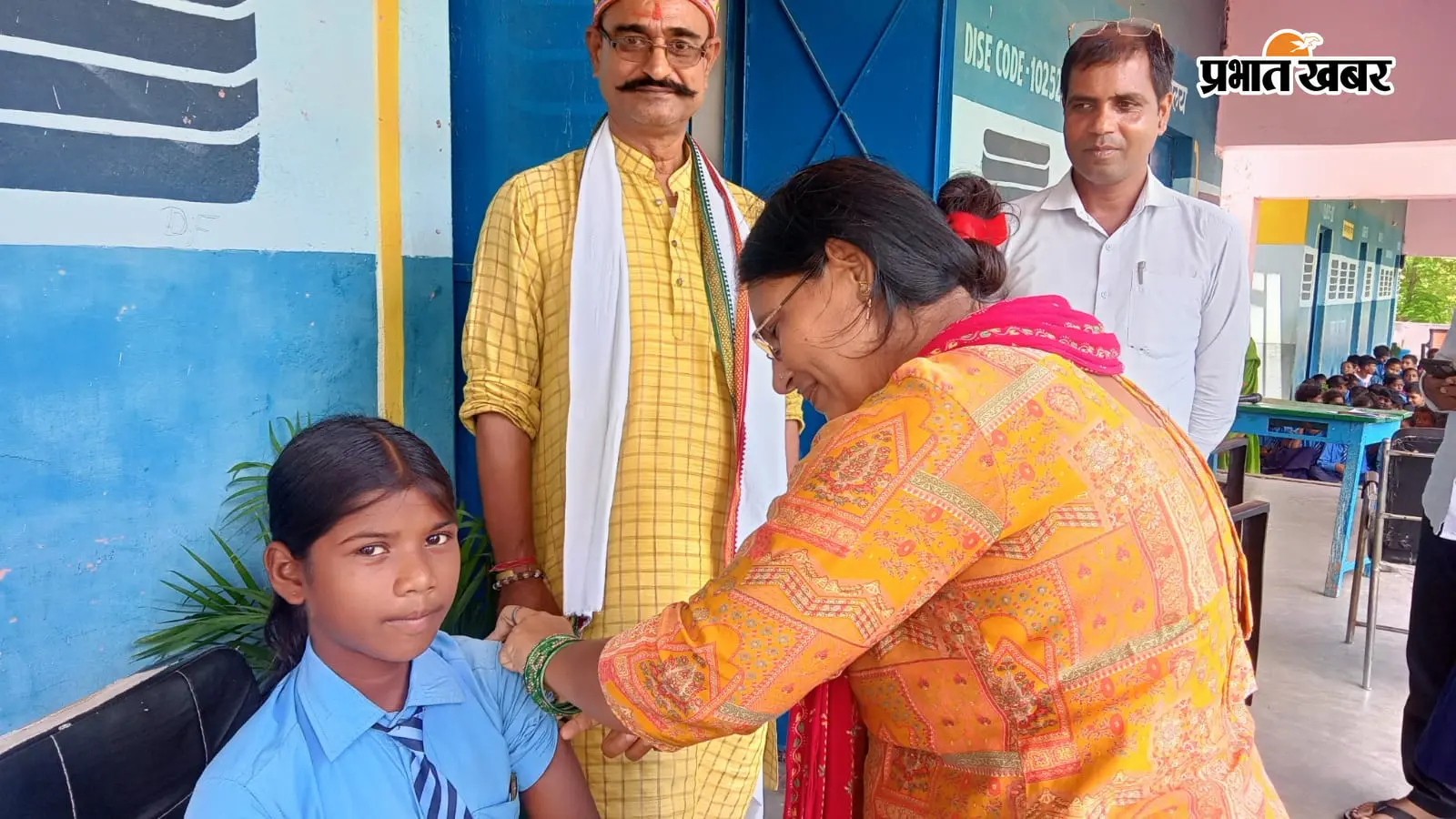 पिपरा स्कूल में 9 से 14 वर्ष की सभी बच्चियों को लगा HPV टीके का दूसरा डोज, शत-प्रतिशत टीकाकरण