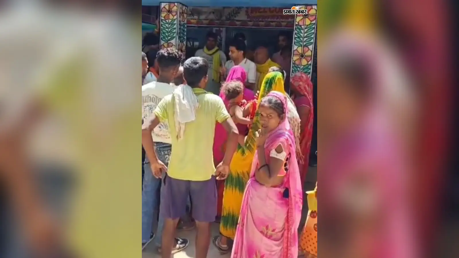 बक्सर में पांच महीने से मानदेय नहीं मिला तो सफाई कर्मियों ने ठप किया काम, इटाढ़ी में जगह-जगह कचरे का ढेर