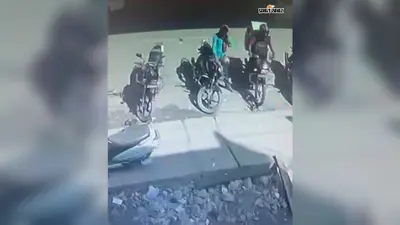 नालंदा : हरनौत बाजार में दिनदहाड़े बाइक चोरी, CCTV में मोटरसाइकिल ले जाता दिखा चोर, जांच में जुटी पुलिस