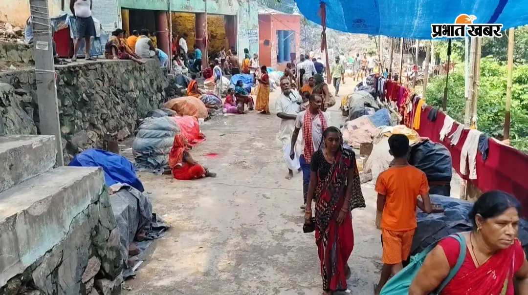 आगजनी के विरोध में श्रृंगी ऋषि धाम की दुकानें बंद, 10 लाख की क्षति का अनुमान
