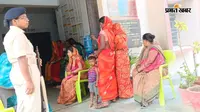 रोजगार के नाम पर बड़ा फर्जीवाड़ा: सिलाई-पेंटिंग सिखाने के बहाने दर्जनों महिलाओं से ऐंठी रकम, आरोपी फरार