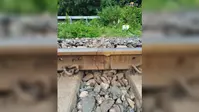 धरहरा के पास पटरी फ्रैक्चर से 55 मिनट बाधित रहा रेल परिचालन, 20 किमी की रफ्तार से चली ट्रेनें