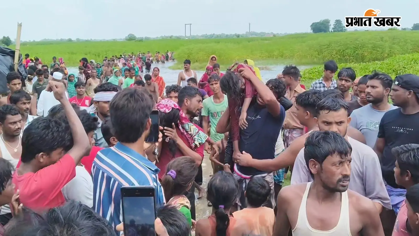 पूर्णिया के जाबर गांव में हादसा, नदी पार करते समय चार बच्चियां डूबीं, दो की मौत