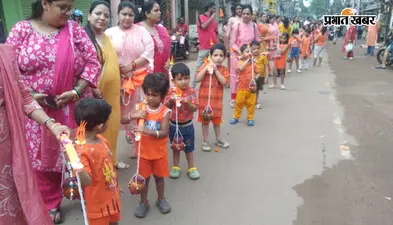 बंगाल : बांकुड़ा में निकली बाल कांवड़ यात्रा, नन्हें हाथों ने किया भोले बाबा का जलाभिषेक