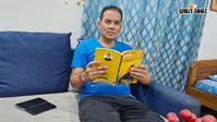विश्व आदिवासी दिवस: SDO बैद्यनाथ उरांव की कलम से निकली ‘अरण्या’, 51 कविताओं में दिखा जंगल से शहर तक का सच