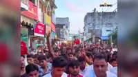 बगहा: 11 वर्षीय गौतम की सकुशल बरामदगी के लिए बगहा में कैंडल मार्च, प्रशासन से जल्द कार्रवाई की मांग