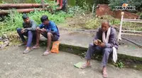 रात को खाना खाकर सोने गया युवक, सुबह पेड़ से लटका मिला शव; जांच में जुटी पुलिस
