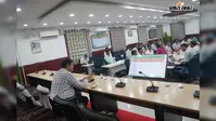 पीएम सूर्यघर योजना पर डीएम विनोद दूहन सख्त, 3 दिनों के भीतर सोलर पैनल लगाने का निर्देश