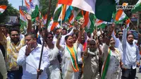 तिरंगे के रंग में रंगा साकची, ‘भारत माता की जय’ से गूंजा शहर