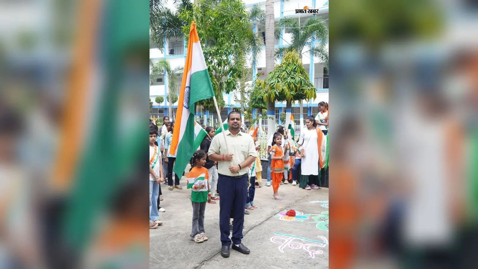 सुपौल में गूंजा वंदे मातरम्, समाहरणालय से हर घर तिरंगा अभियान 2026 का शुभारंभ, तिरंगे संग दिखा जोश