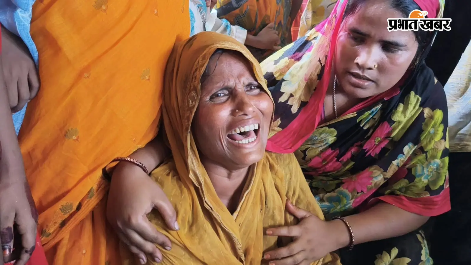 पानी से भरे गड्ढे में डूबने से तीन मासूम सगे भाइयों की मौत, परिवार में मचा कोहराम