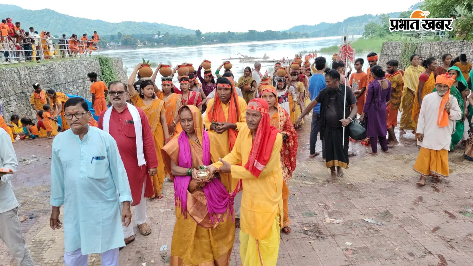 जटाशंकर धाम में 251 कन्याओं ने निकाली कलश यात्रा, सावन की दूसरी सोमवारी पर शुरू हुआ अनुष्ठान