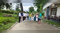 वाल्मीकिनगर में कृषि वैज्ञानिकों ने लगाया नागेश्वर चंपा का पौधा, प्रकृति संरक्षण का दिया संदेश