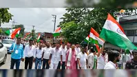डोमचांच में निकली पांच किमी लंबी तिरंगा यात्रा, देशभक्ति के नारों से गूंजा शहर