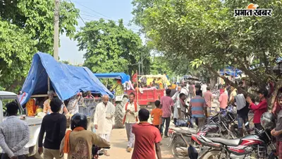 नेपाल के भाथा बाबा मंदिर के लिए उमड़ी भीड़, इनरवा सीमा पर यातायात प्रभावित