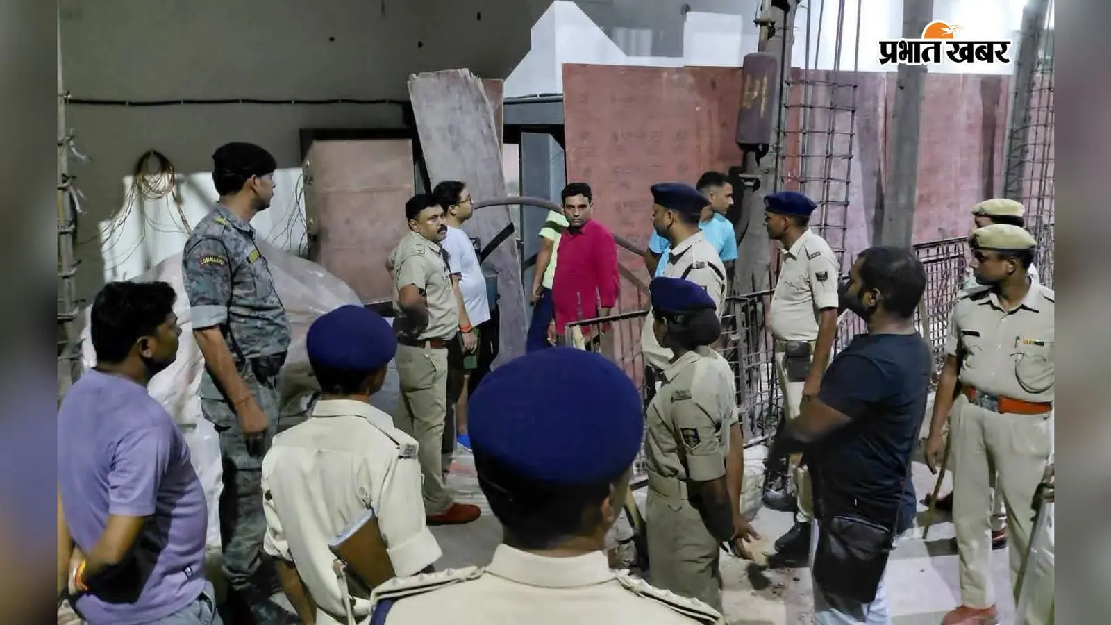 खगड़िया में फर्जी IAS का बड़ा खेल, Tesla और Tata Safari पर सरकारी बोर्ड लगाकर चलता था मनीष