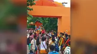 हावड़ा से आया ‘क्षीर सागर’ कांवर बना आकर्षण का केंद्र, शेषनाग पर विराजमान दिखे भगवान विष्णु और माता लक्ष्मी