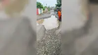 28 करोड़ की सड़क बनी जानलेवा! आलमनगर-बुधामा-माली पथ पर जगह-जगह गड्ढे, रोज गिर रहे राहगीर