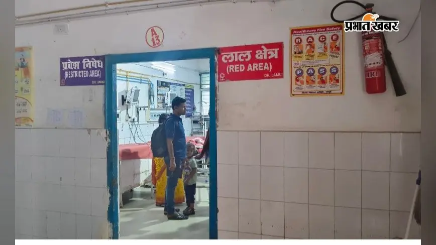 महादेव सिमरिया जल चढ़ाने जा रही कांवड़िया युवती सड़क हादसे में गंभीर, ट्रक से गिरी लोहे की रॉड; पटना रेफर