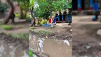 कठना गांव की ग्रामीण सड़क बनी मुसीबत, बारिश के बाद कीचड़ और जलजमाव से बढ़ी परेशानी, श्रद्धालु भी बेहाल