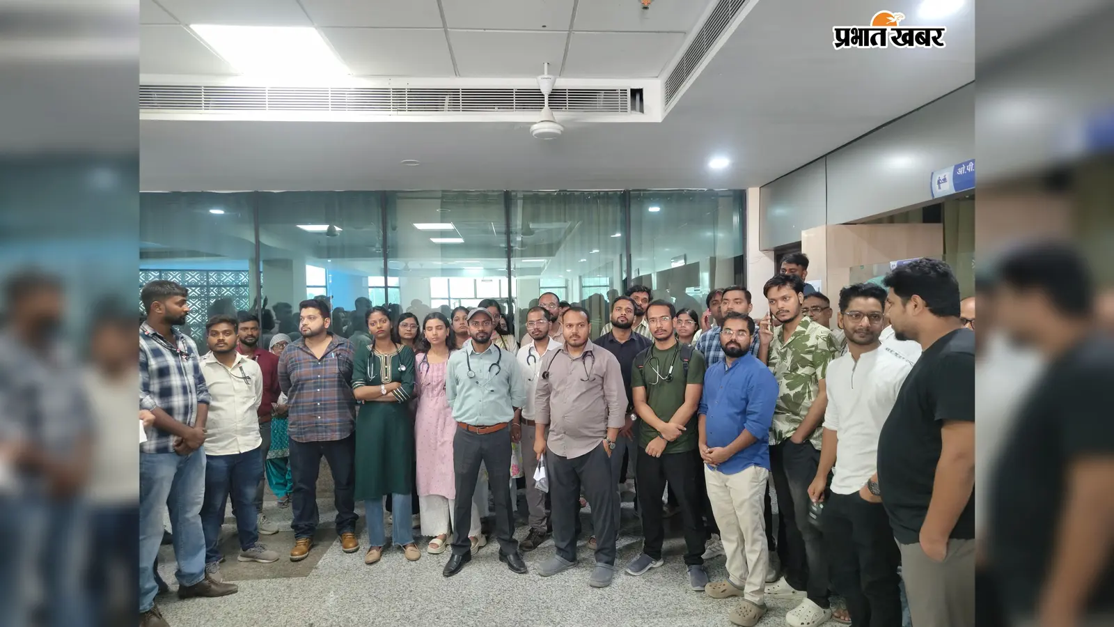 छपरा मेडिकल कॉलेज में 47 जूनियर डॉक्टर हड़ताल पर, काम किया बंद, ओपीडी सेवा प्रभावित, जानें वजह