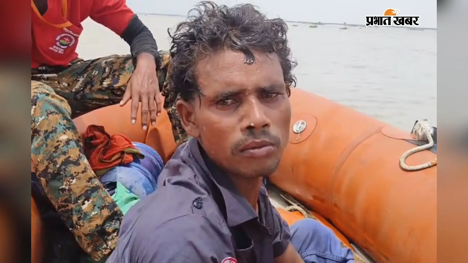 बरारी सीढ़ी घाट पर गंगा में डूब रहा था गोराडीह का युवक, SDRF की टीम ने तत्परता दिखा बचाई जान