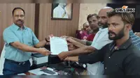 तीन दिन बाद खत्म हुई नगर परिषद सफाई कर्मियों की हड़ताल, मांगें पूरी करने का मिला आश्वासन
