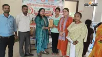 ‘बेटी बचाओ-बेटी पढ़ाओ’ को लेकर किशोरियों के बीच प्रतियोगिता, सफल प्रतिभागी सम्मानित